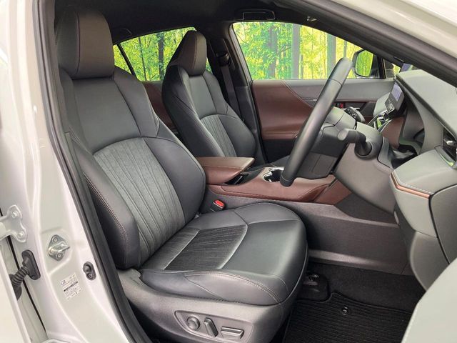 TOYOTA HARRIER 2WD 2024