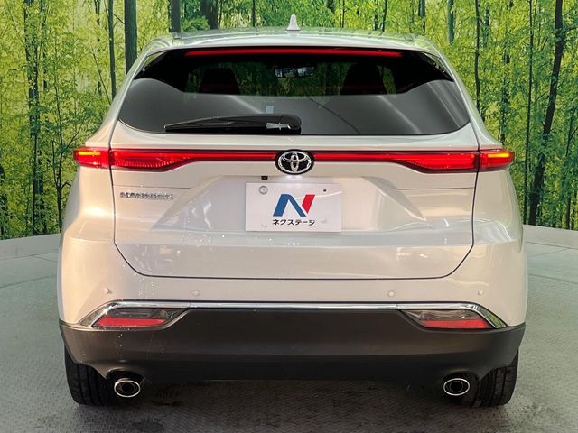 TOYOTA HARRIER 2WD 2024