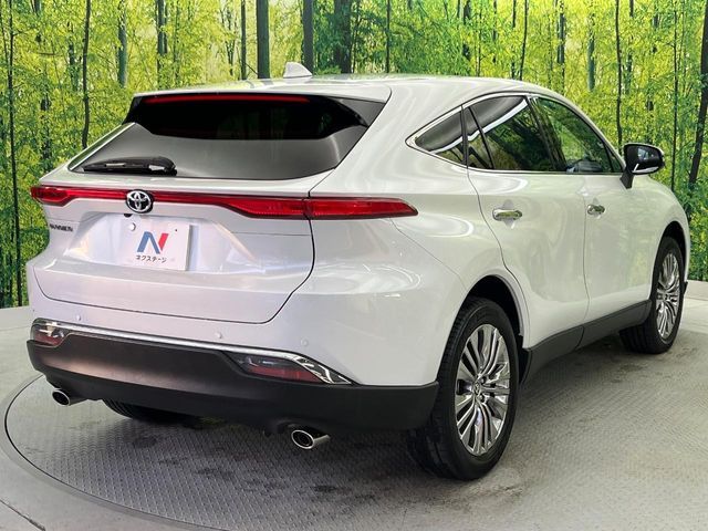 TOYOTA HARRIER 2WD 2024