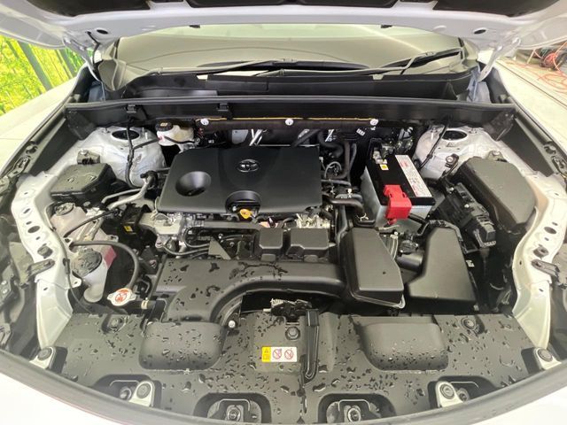 TOYOTA HARRIER 2WD 2024