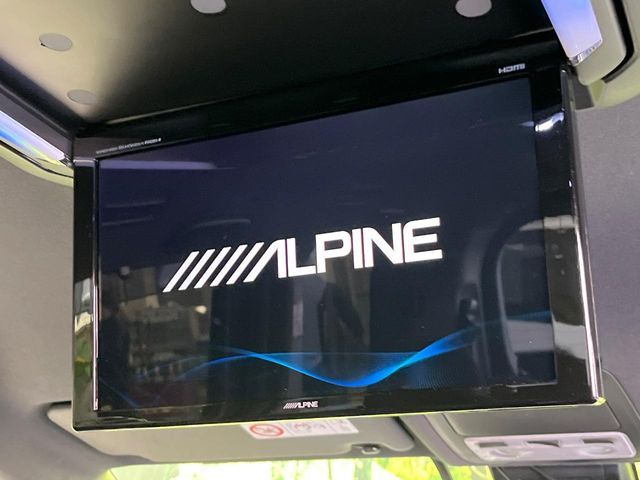 TOYOTA VOXY HYBRID 2020