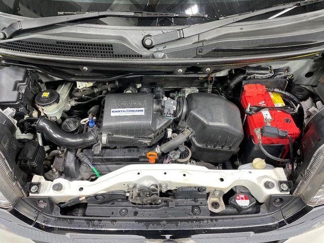 HONDA N BOX CUSTOM 2017