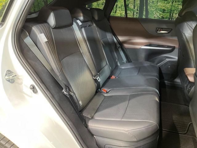 TOYOTA HARRIER HYBRID 2023