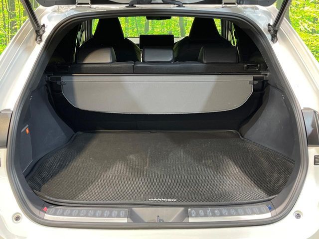 TOYOTA HARRIER HYBRID 2023