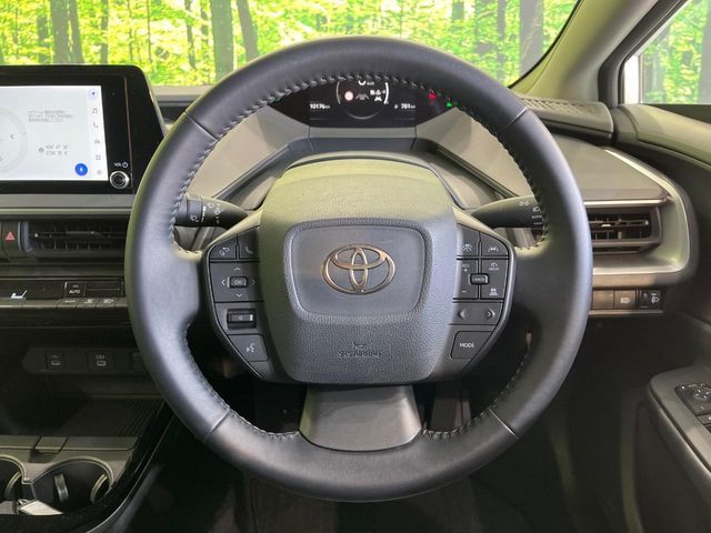 TOYOTA PRIUS 2023