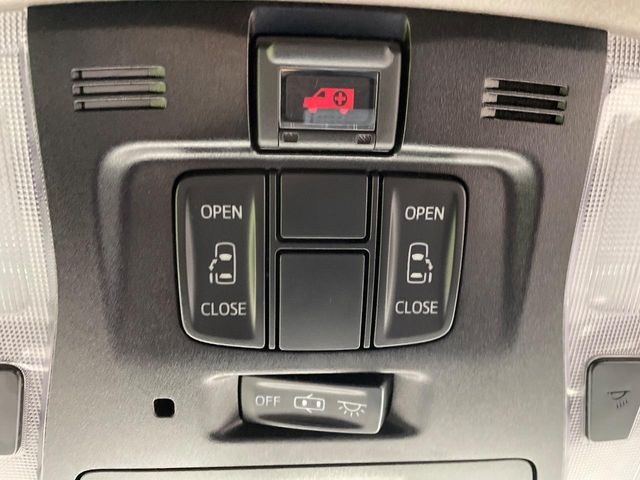 TOYOTA VELLFIRE 2019