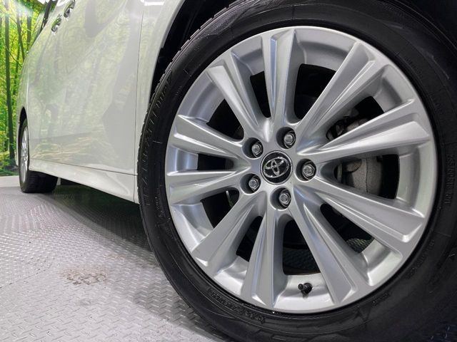 TOYOTA VELLFIRE 2019