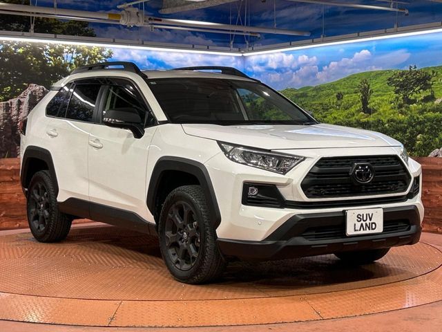 TOYOTA RAV4 4WD 2025