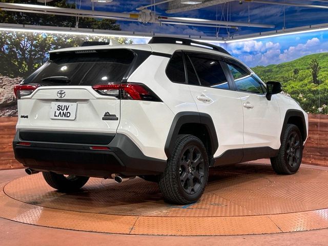 TOYOTA RAV4 4WD 2025