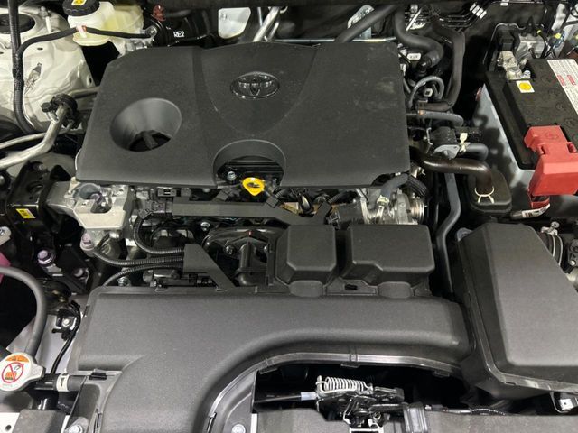 TOYOTA RAV4 4WD 2025