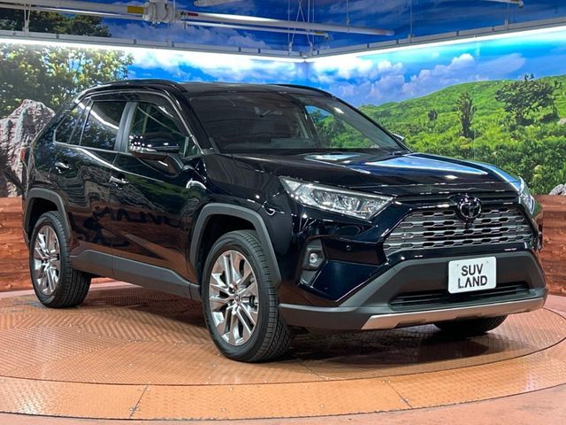 TOYOTA RAV4 4WD 2025