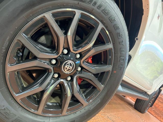 TOYOTA HILUX 4WD 2023