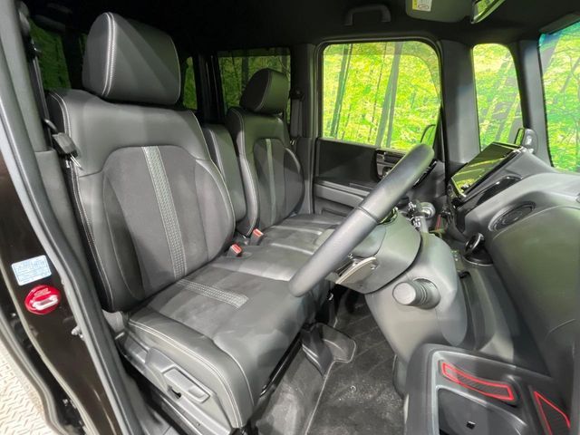 HONDA N BOX CUSTOM 2021