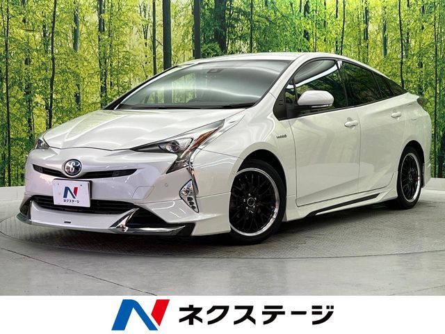 TOYOTA PRIUS 2017