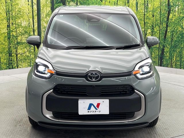 TOYOTA SIENTA HYBRID 2024