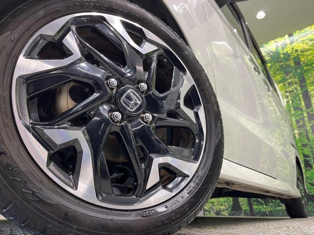 HONDA N BOX CUSTOM 2018