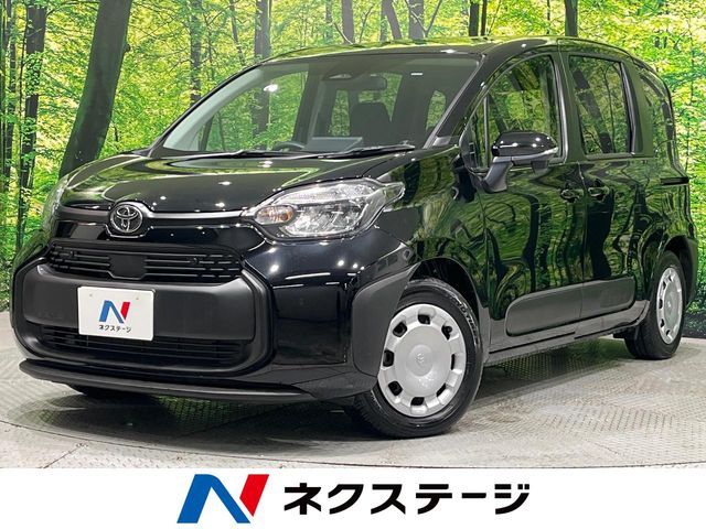 TOYOTA SIENTA HYBRID 2025