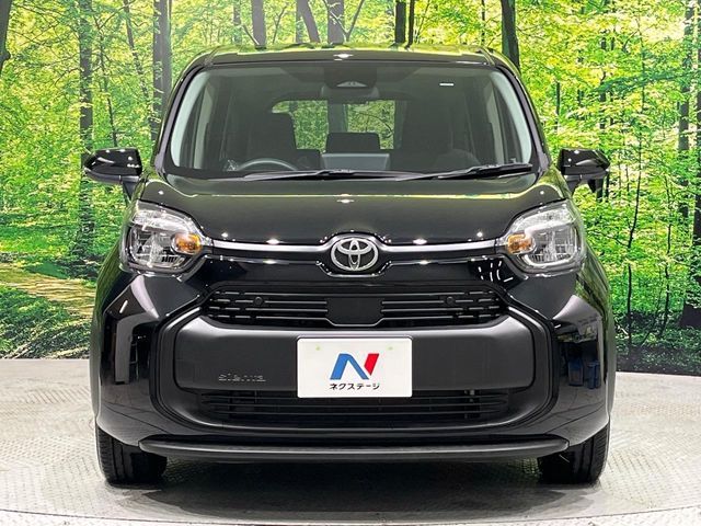 TOYOTA SIENTA HYBRID 2025