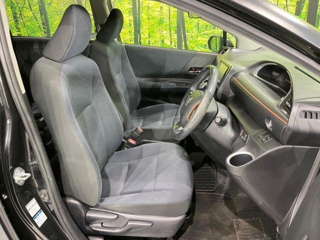 TOYOTA SIENTA 4WD 2015