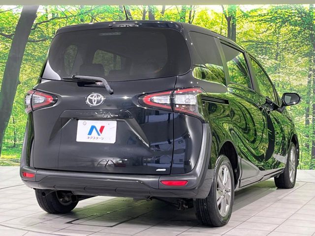 TOYOTA SIENTA 4WD 2015