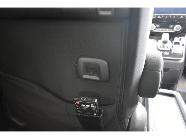 NISSAN SERENA  WG 2021