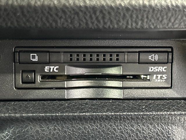 TOYOTA ESQUIRE 4WD 2015