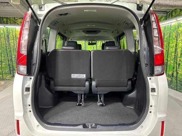 TOYOTA ESQUIRE 4WD 2015