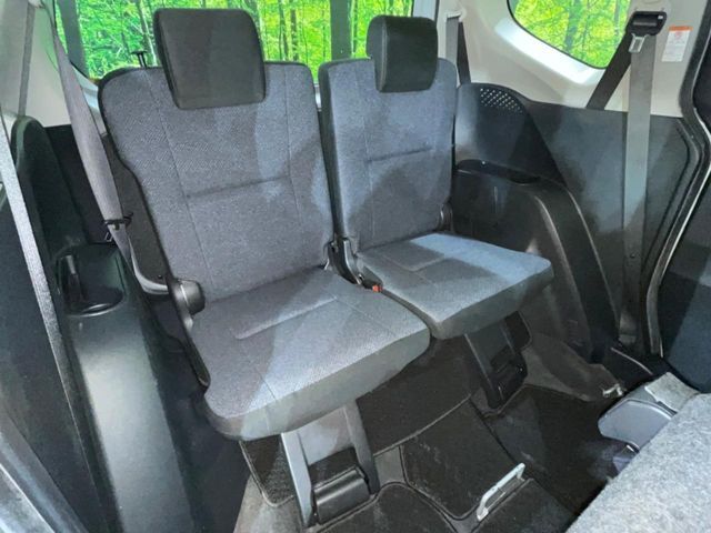 TOYOTA SIENTA 4WD 2016