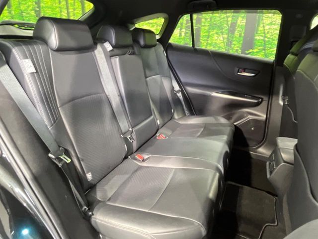 TOYOTA HARRIER HYBRID 2022