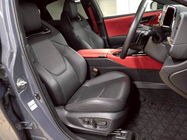 TOYOTA CROWN SPORT 2024