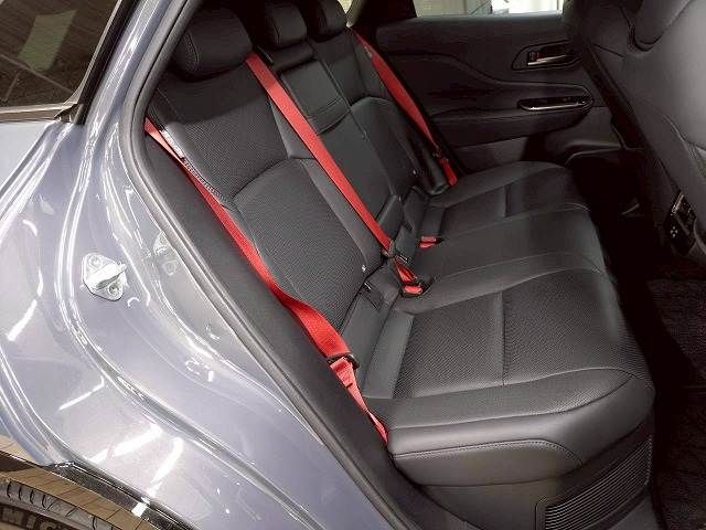 TOYOTA CROWN SPORT 2024