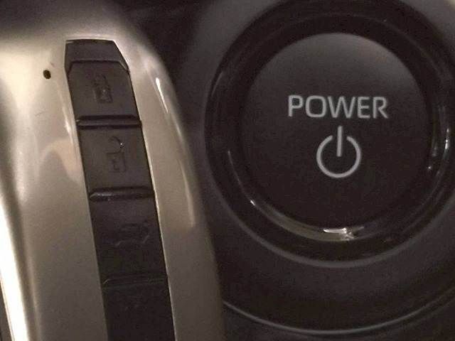 TOYOTA CROWN SPORT 2024