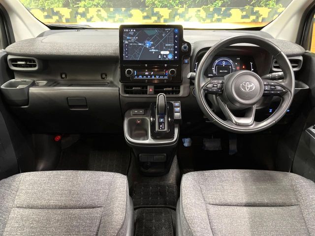 TOYOTA SIENTA HYBRID 2023