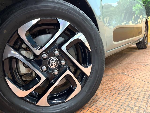 TOYOTA SIENTA HYBRID 2023