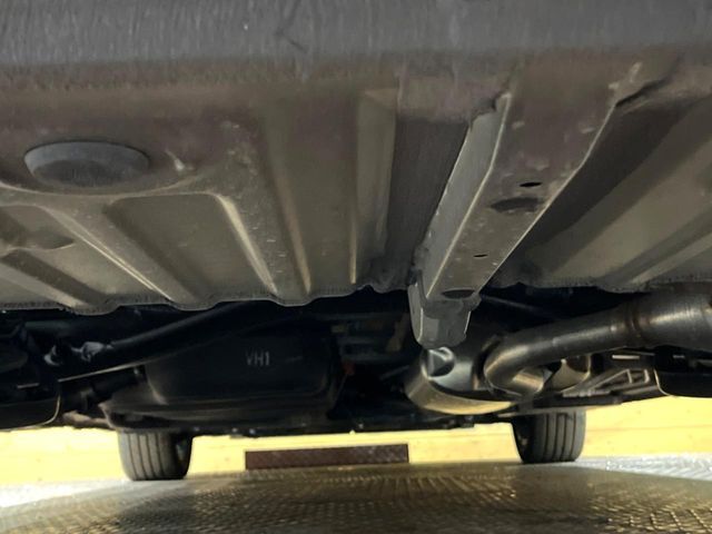 TOYOTA VOXY HYBRID 2023