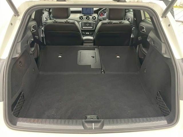 MERCEDES BENZ MERCEDES BENZ GLA class 2019