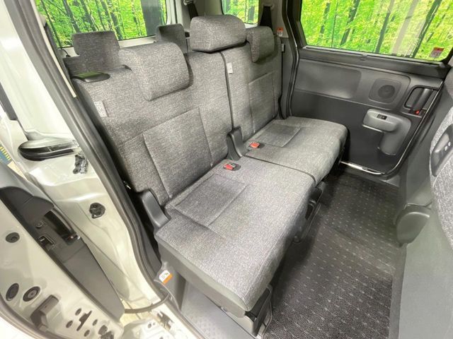 TOYOTA SIENTA HYBRID 2023