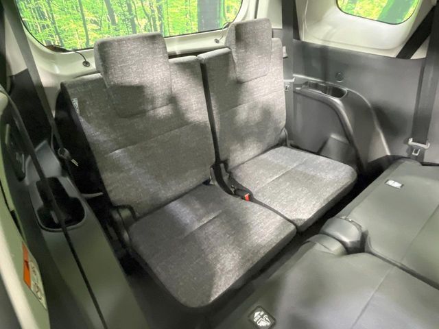 TOYOTA SIENTA HYBRID 2023