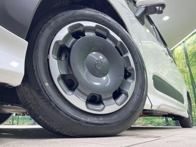 TOYOTA SIENTA HYBRID 2023