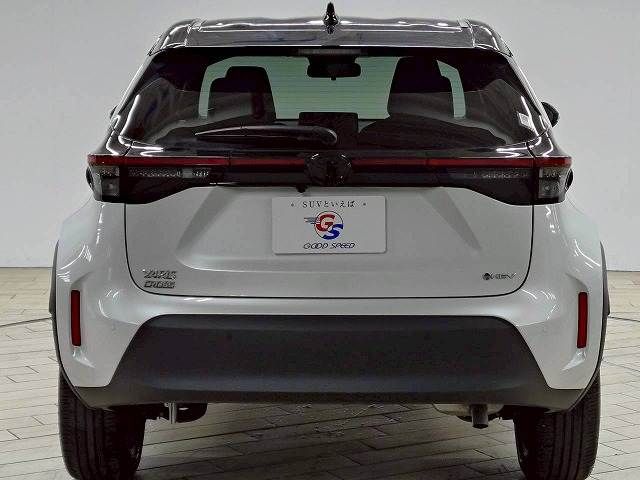 TOYOTA YARIS CROSS HYBRID 2025