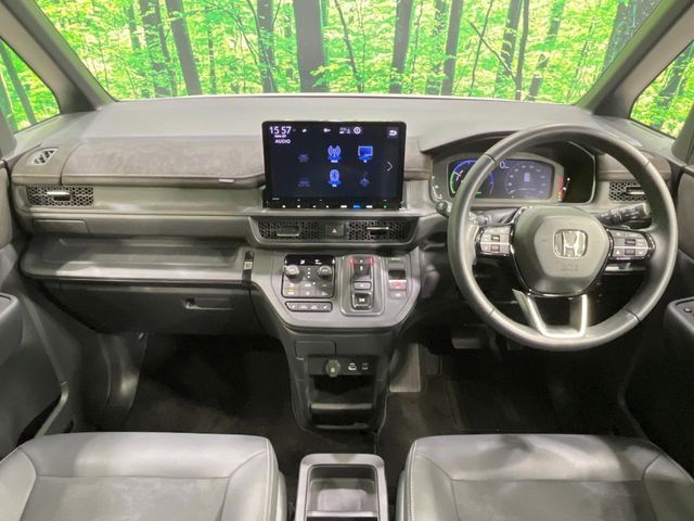 HONDA STEPWAGON e:HEV SPADA 2023