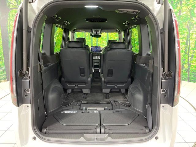 HONDA STEPWAGON e:HEV SPADA 2023