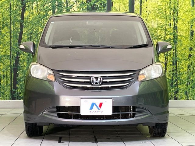 HONDA FREED 2011