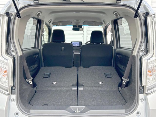 DAIHATSU MOVE CUSTOM 2018