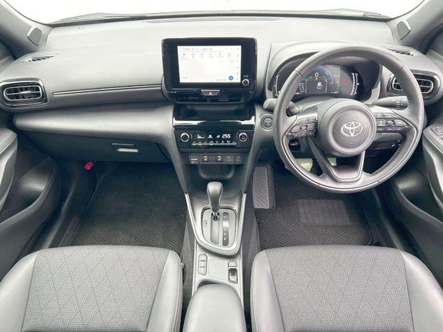 TOYOTA YARIS CROSS HYBRID 2025