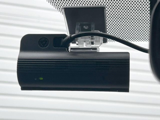 TOYOTA YARIS CROSS HYBRID 2025