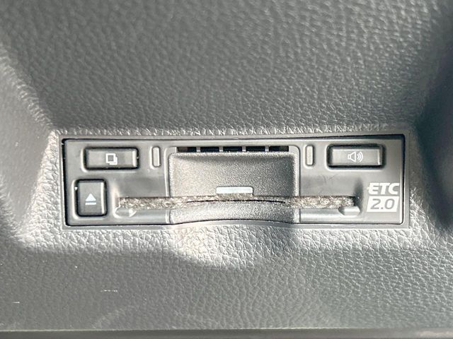 TOYOTA YARIS CROSS HYBRID 2025