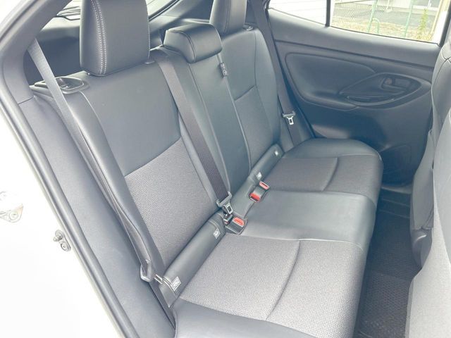 TOYOTA YARIS CROSS HYBRID 2025