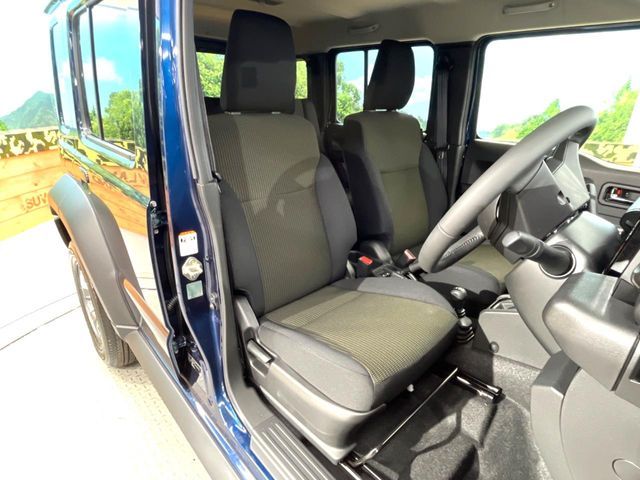 SUZUKI JIMNY NOMADE 2025