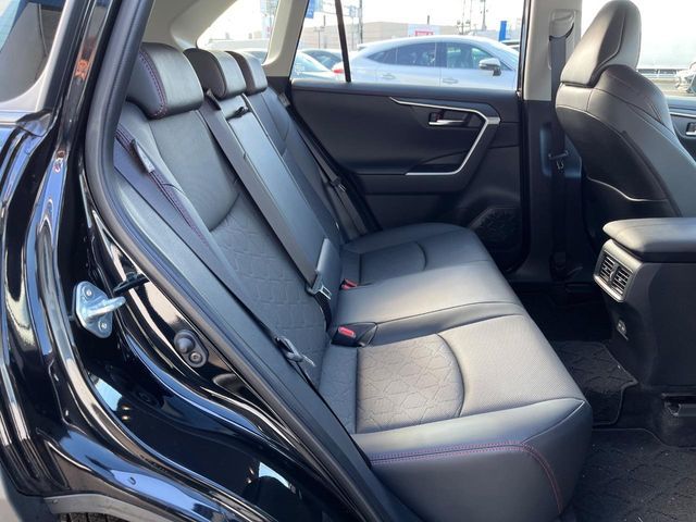 TOYOTA RAV4 4WD 2024